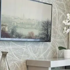 Na jakiej wysokości telewizor 50 cali, aby uniknąć dyskomfortu?