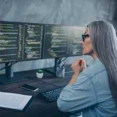 Jak podzielić ekran na dwa monitory i zwiększyć swoją produktywność
