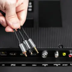 Jak podłączyć głośniki zewnętrzne do telewizora Samsung bez problemów