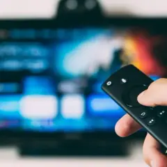 Jak włączyć internet w telewizorze i cieszyć się ulubionymi treściami