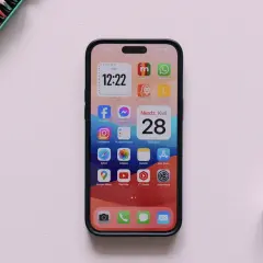 Jak zrobić screena w iPhone 12 - proste metody i najczęstsze błędy