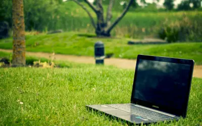 Dell czy Apple? Nowy czy używany? Wybierz idealny laptop!
