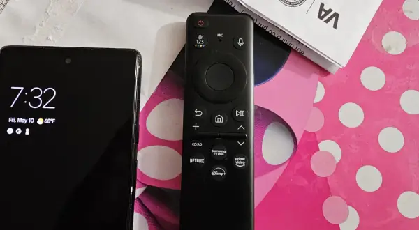 Jak wyłączyć automatyczne wyłączanie telewizora Samsung i uniknąć frustracji