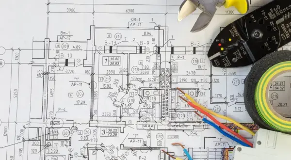 Niebieski kabel co oznacza? Odkryj jego kluczową rolę w elektryce