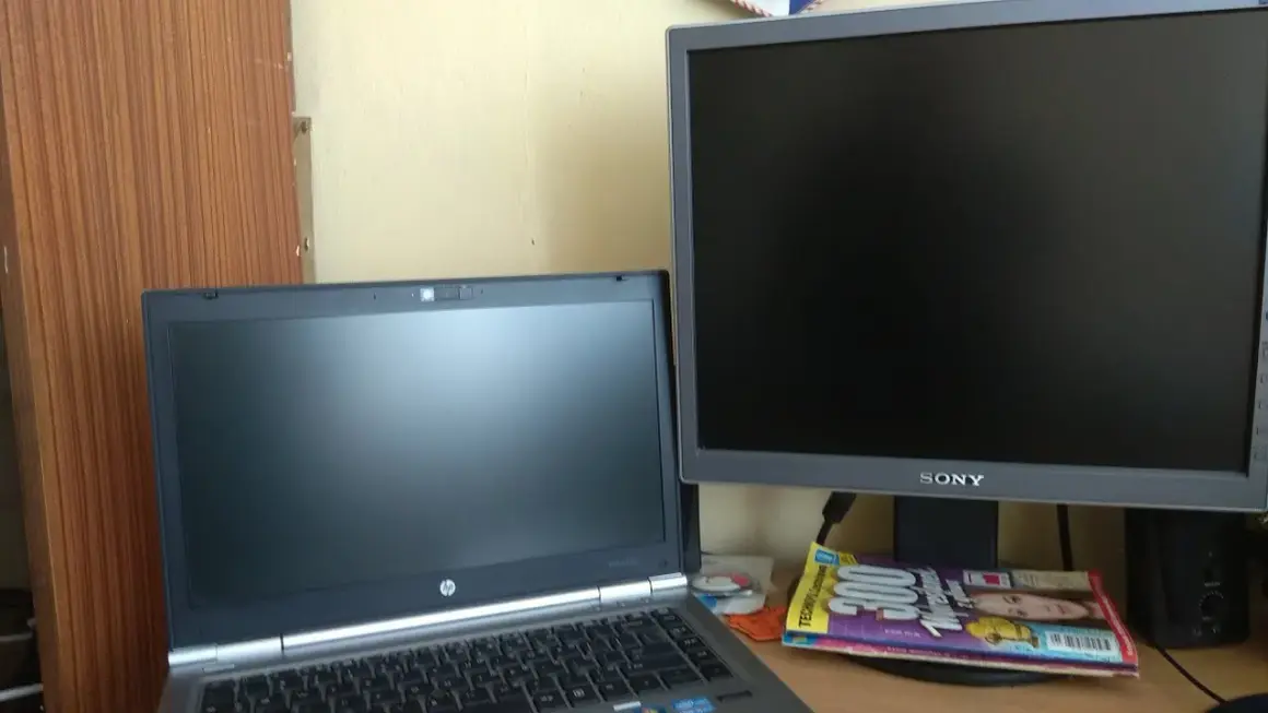 Czy można podłączyć monitor do laptopa? Oto co musisz wiedzieć