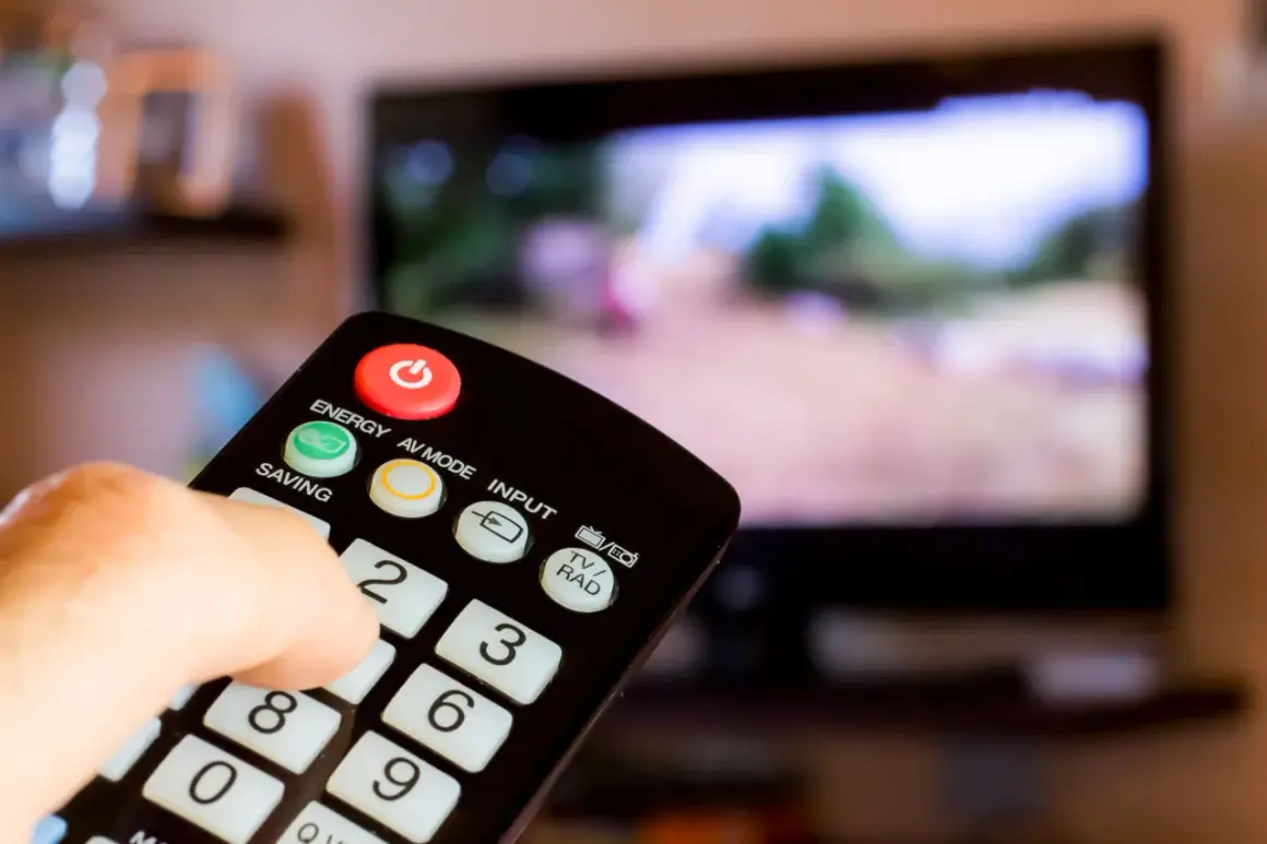 Jak przywrócić telewizor do ustawień fabrycznych bez problemów?